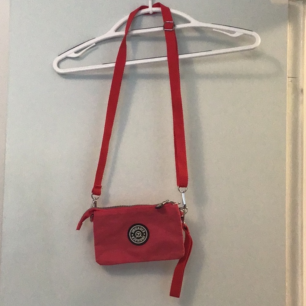 Jinqiaoer mini bag.